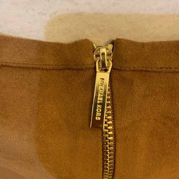 Michael Kors CAMEL FAUX SUEDE SHIFT DRESS Short Sleeve Cuff Pocket - Picture 4 of 5